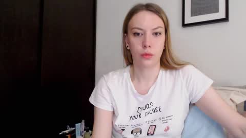 Scarlett online show from 10/26/25, 05:08