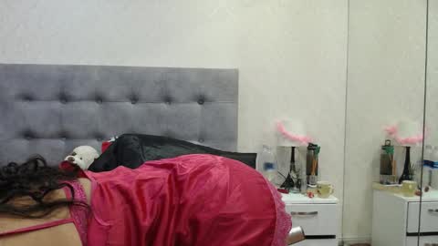 Snapshot of scarlettgreen_ chatting on 02/10/26, 11:25 Scartt online show from 02/10/26, 11:25