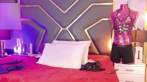 Scarlett Hot online show from 04/05/26, 12:02