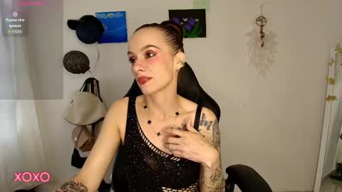 Scarlett online show from 04/28/26, 10:15