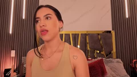 scarlettorres online show from 05/19/26, 01:56