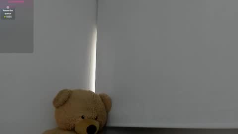 Snapshot of scarlettt_moon chatting on 03/05/26, 07:54 scarlettt_moon online show from 03/05/26, 07:54