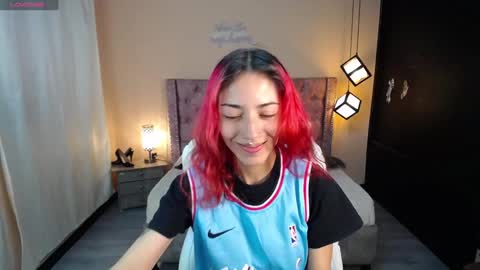 Snapshot of scarllett_bdsm chatting on 01/21/25, 03:37 Scarllett online show from 01/21/25, 03:37