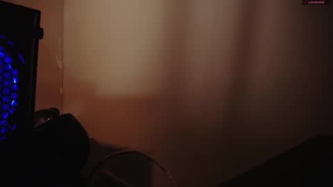 Snapshot of scarllett_bdsm chatting on 10/07/25, 05:04 Scarllett online show from 10/07/25, 05:04