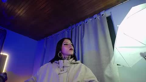 Snapshot of scarllett_bdsm chatting on 11/08/25, 06:24 Scarllett online show from 11/08/25, 06:24