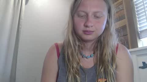 Snapshot of scartit chatting on 03/25/26, 06:47 ScarTit Bernhard online show from 03/25/26, 06:47