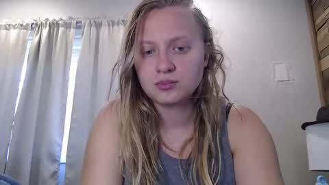 Snapshot of scartit chatting on 04/11/26, 05:50 ScarTit Bernhard online show from 04/11/26, 05:50