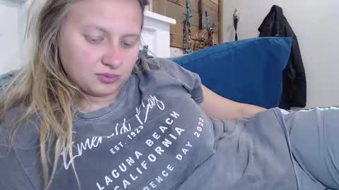 Snapshot of scartit chatting on 04/16/26, 05:58 ScarTit Bernhard online show from 04/16/26, 05:58