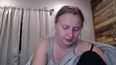 Snapshot of scartit chatting on 04/27/26, 01:25 ScarTit Bernhard online show from 04/27/26, 01:25