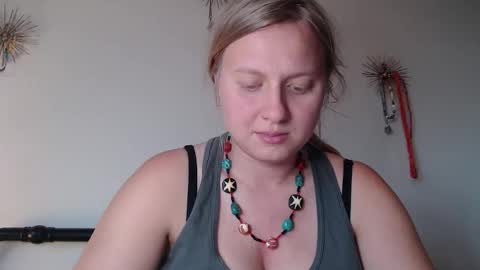 Snapshot of scartit chatting on 05/07/26, 02:06 ScarTit Bernhard online show from 05/07/26, 02:06