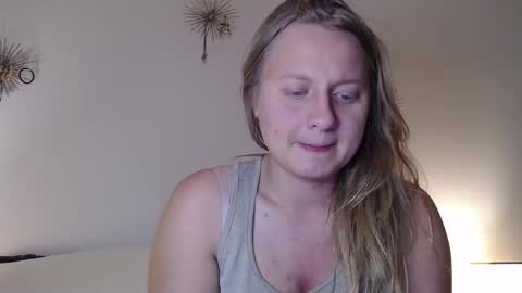 Snapshot of scartit chatting on 05/13/26, 05:38 ScarTit Bernhard online show from 05/13/26, 05:38