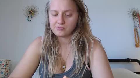 Snapshot of scartit chatting on 05/22/26, 09:20 ScarTit Bernhard online show from 05/22/26, 09:20