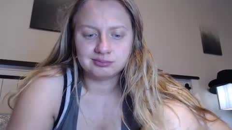 Snapshot of scartit chatting on 07/24/26, 12:41 ScarTit Bernhard online show from 07/24/26, 12:41