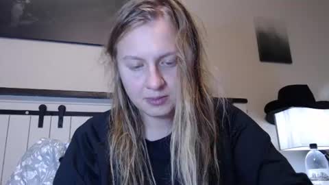 Snapshot of scartit chatting on 07/26/26, 12:19 ScarTit Bernhard online show from 07/26/26, 12:19
