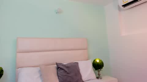 SCARLET online show from 02/27/26, 10:59