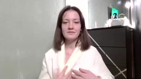 Snapshot of scented_elsa chatting on 11/20/25, 03:34 Elsa online show from 11/20/25, 03:34