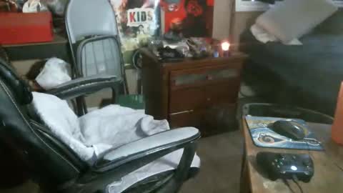 schemin10248 online show from 04/20/26, 01:30