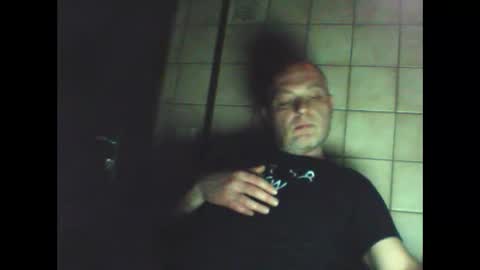 schnibschnab online show from 11/23/25, 02:55