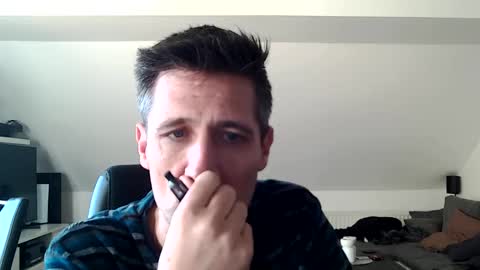 Snapshot of schnuckigeil chatting on 01/21/25, 02:37 Dildomen online show from 01/21/25, 02:37