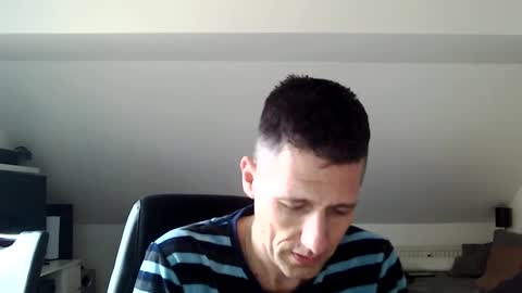 Snapshot of schnuckigeil chatting on 02/12/25, 12:44 Dildomen online show from 02/12/25, 12:44