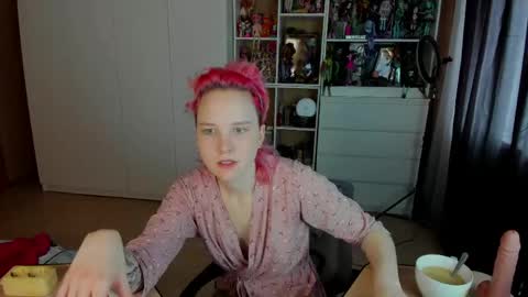 Rina online show from 05/13/26, 07:17