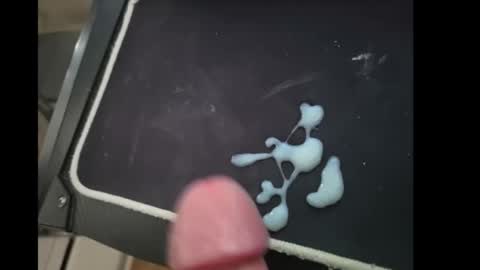 schosch01 online show from 01/30/25, 02:15