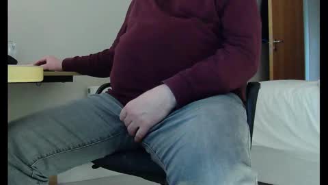 Mick online show from 03/05/25, 02:45