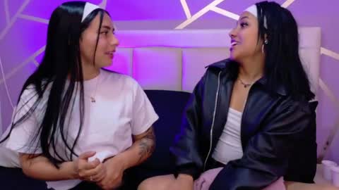 Snapshot of sckarleth_vicky chatting on 04/13/26, 01:27 Skarleth And Viky online show from 04/13/26, 01:27