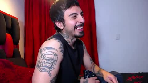 Snapshot of scockpion_ chatting on 05/07/26, 06:08 Alejandro help me to reach 200 thumps up online show from 05/07/26, 06:08