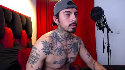 Alejandro help me to reach 200 thumps up online show from 05/16/26, 04:53