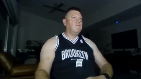 Scoobs online show from 01/11/25, 03:09