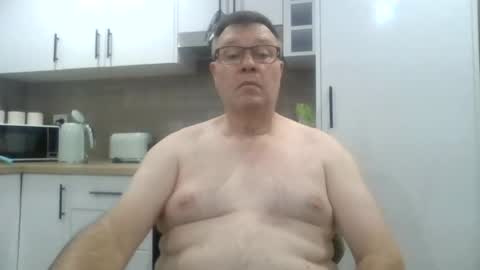 Snapshot of scoobs71 chatting on 06/16/26, 05:10 Scoobs online show from 06/16/26, 05:10
