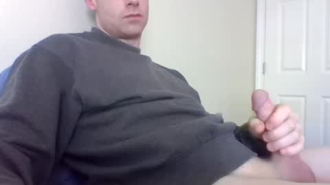 Snapshot of scooter912 chatting on 11/01/25, 05:04 scooter912 online show from 11/01/25, 05:04