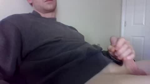 Snapshot of scooter912 chatting on 11/04/25, 06:40 scooter912 online show from 11/04/25, 06:40