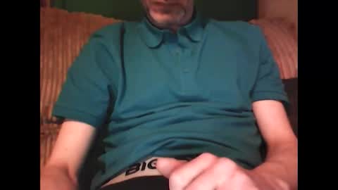 Snapshot of scots_repeater chatting on 01/17/25, 08:45 scots_repeater online show from 01/17/25, 08:45