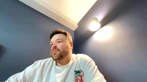 Snapshot of scott_8989 chatting on 03/20/26, 09:25 scott_8989 online show from 03/20/26, 09:25