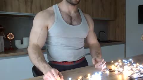 Snapshot of scottbarloow chatting on 12/16/25, 12:10 scottbarloow online show from 12/16/25, 12:10