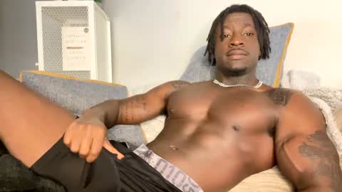 Snapshot of scottdior chatting on 12/02/24, 01:24 scottdior online show from 12/02/24, 01:24