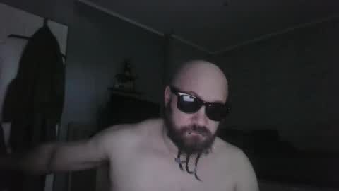 Snapshot of scottish_alien chatting on 04/01/26, 08:04 Richard James online show from 04/01/26, 08:04