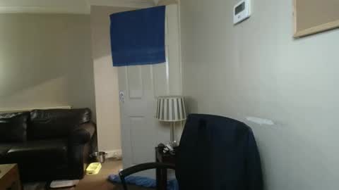 Snapshot of scottsman214 chatting on 02/05/26, 07:18 James online show from 02/05/26, 07:18