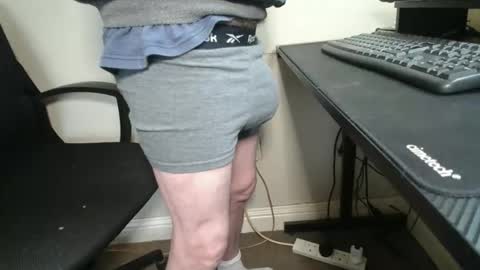 Snapshot of scottsman214 chatting on 02/06/26, 02:53 James online show from 02/06/26, 02:53