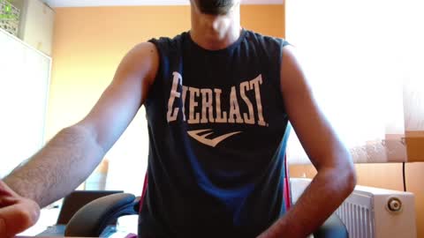 Snapshot of scotty_98 chatting on 02/07/25, 02:37 scotty_98 online show from 02/07/25, 02:37