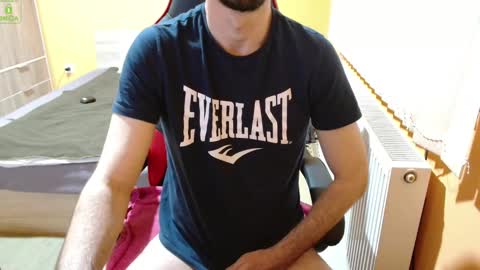 Snapshot of scotty_98 chatting on 02/08/25, 07:59 scotty_98 online show from 02/08/25, 07:59