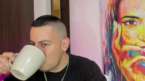 Snapshot of scotty_music chatting on 05/10/26, 02:00 Ricardo online show from 05/10/26, 02:00