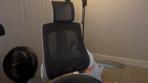 Snapshot of scottybeam chatting on 03/14/26, 12:54 Scotty online show from 03/14/26, 12:54