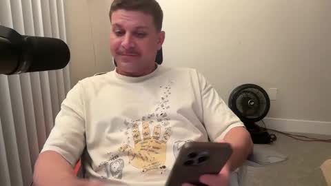 Snapshot of scottybeam chatting on 03/17/26, 06:50 Scotty online show from 03/17/26, 06:50