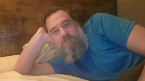 Snapshot of scottybobbit chatting on 12/15/25, 09:35 Scott online show from 12/15/25, 09:35