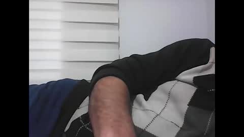 Snapshot of screw2 chatting on 01/10/26, 12:40 Evren online show from 01/10/26, 12:40