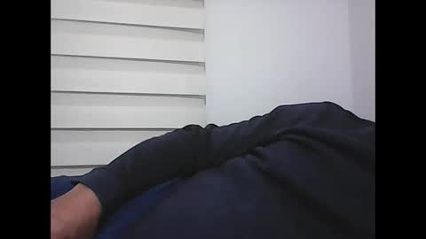 Snapshot of screw2 chatting on 01/12/26, 07:08 Evren online show from 01/12/26, 07:08