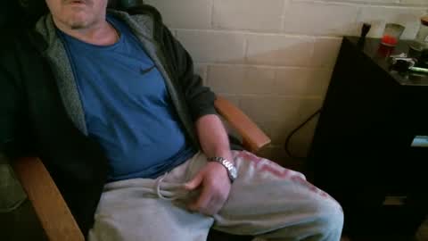 Snapshot of sdh69 chatting on 01/05/25, 06:24 eating pussy sucking dick online show from 01/05/25, 06:24